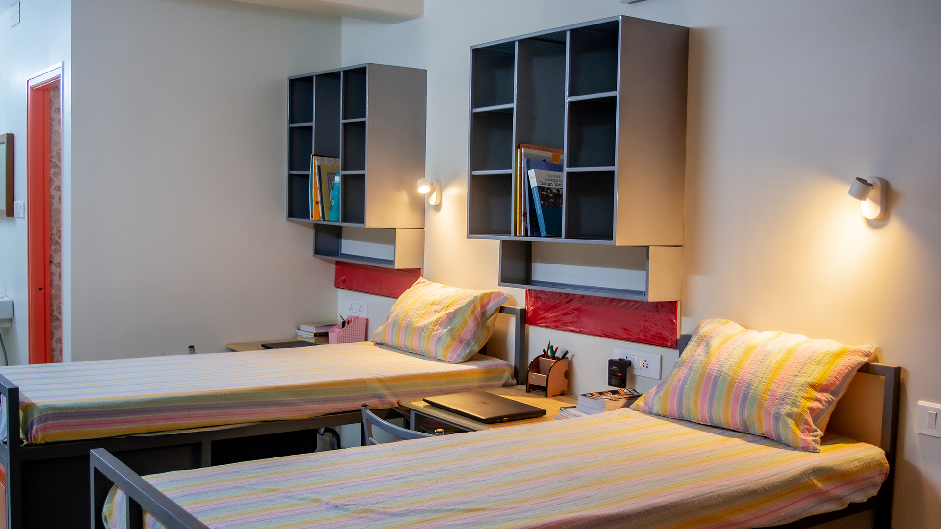 Twin Share Premium Room at Rani Meyyammai Hostel Chennai