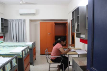 Benefits of women’s hostel vs renting